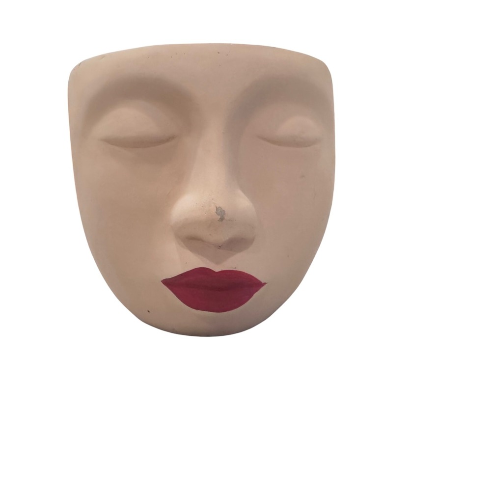 Abbott Collection 5" Sister‎ Planter Pot Cement Dark Red Lips 
Cracked & chip